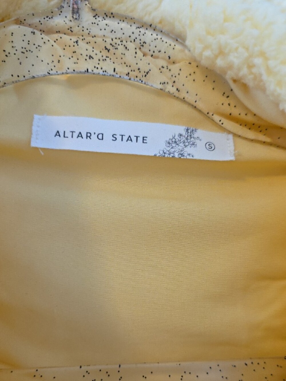 Altar'd State Pale Yellow Sherpa Vest - Picture 3 of 4